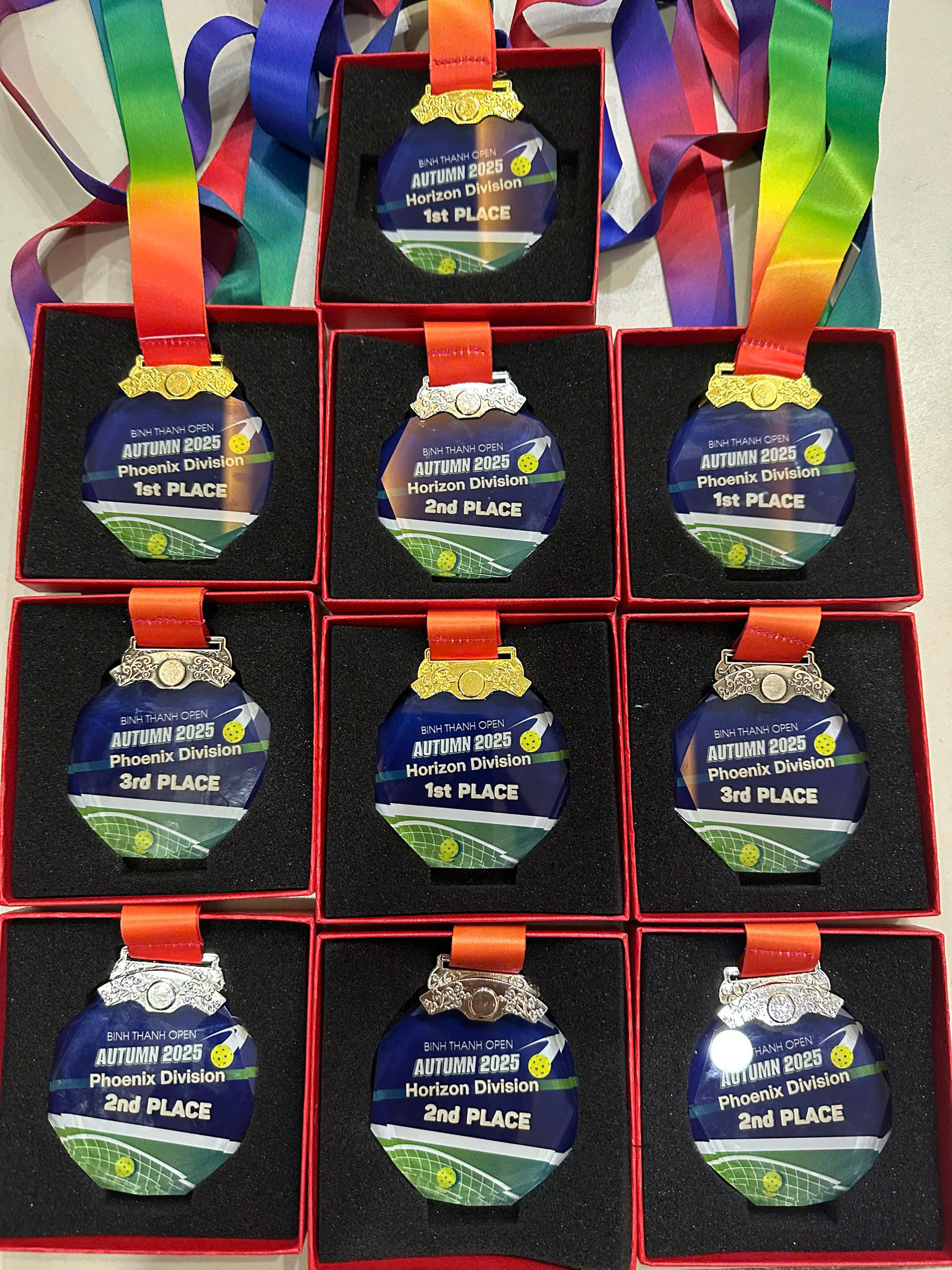 HC Pha Lê - Bát Giác